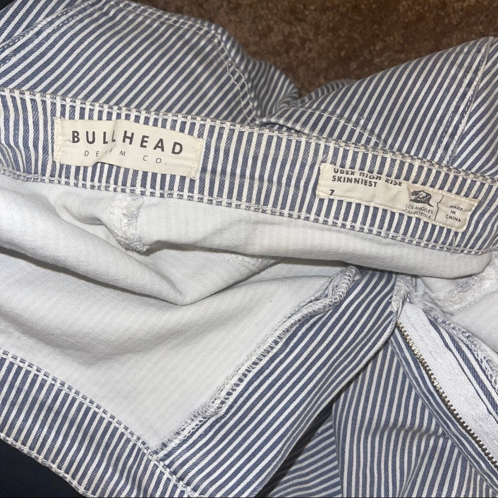 High Rise Pin-Stripped Jeans - Picture 8 of 8